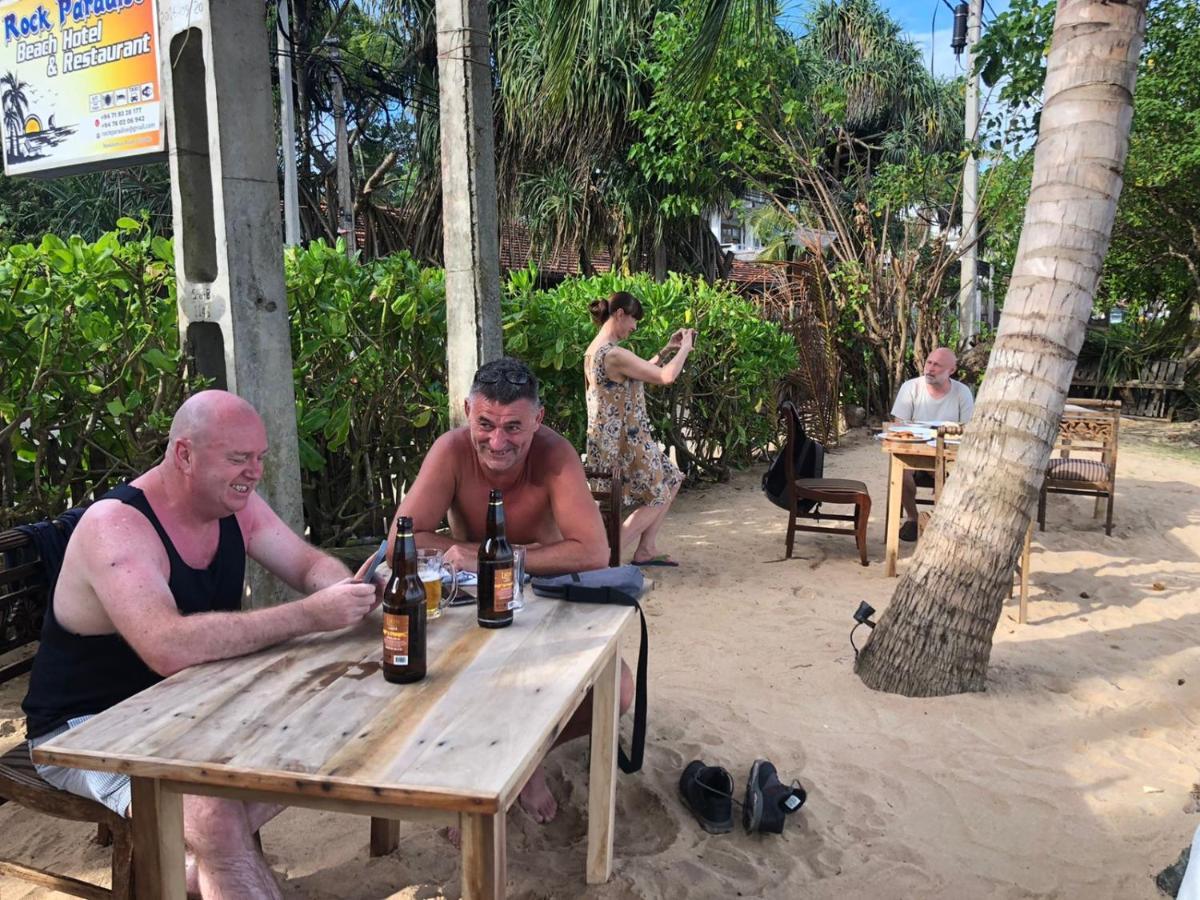 Rock Paradise Beach Hotel & Restaurent Tangalle Esterno foto